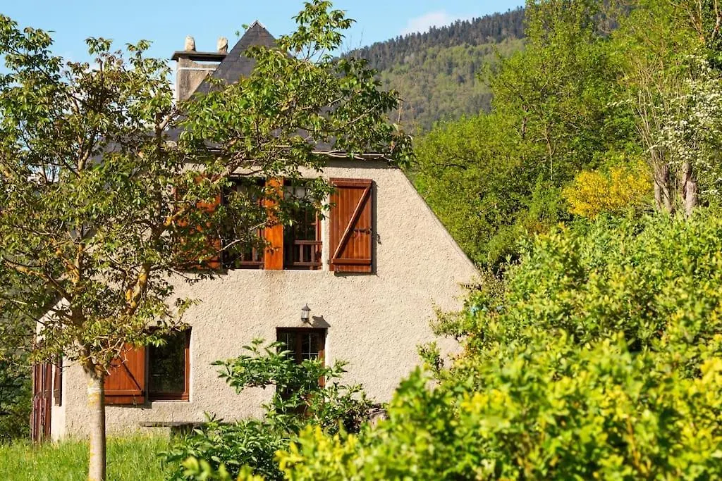Maison Avec Vue Sur La Montagne Les Circaetes Bourisp 0*,  Frankreich